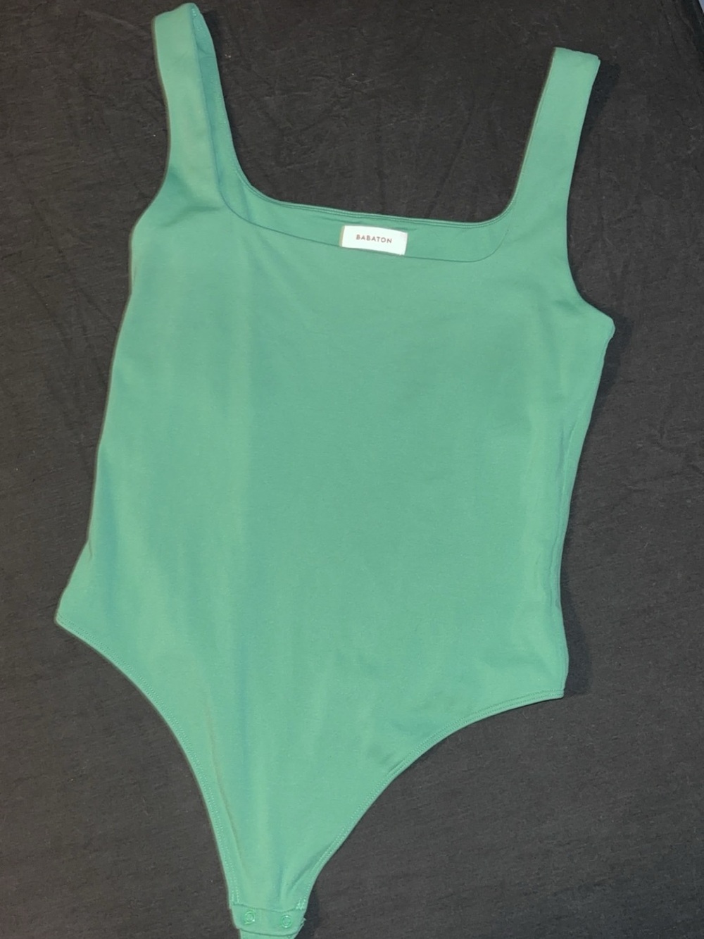 Aritzia Babaton Bodysuit in Kelly Gloss Green